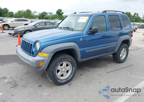 2005 Jeep Liberty Sport из США, поврежденный, VIN 1J4GL48K25W594043